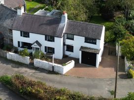 3 bedroom Cottage for rent in Conwy