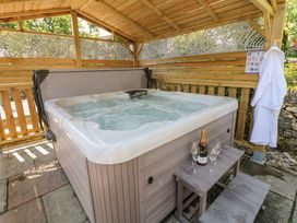 2 bedroom Cottage for rent in Buxton