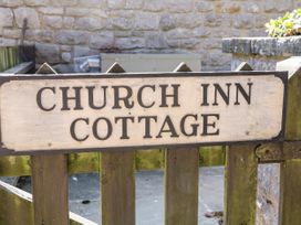 The Church Inn Cottage - Peak District - 1074813 - thumbnail photo 14