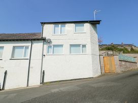 4 bedroom Cottage for rent in Menai Bridge