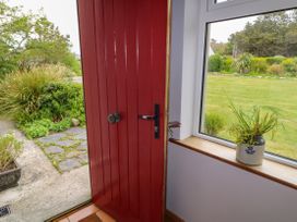 Sunset Cottage Carrick - County Donegal - 1076050 - thumbnail photo 3