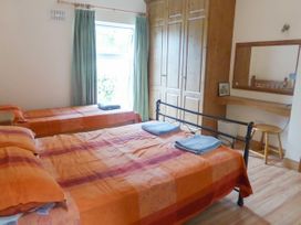 Borahard Lodge - East Ireland - 1076240 - thumbnail photo 10