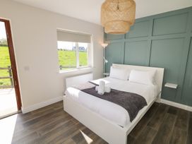 Inish Way Apartment 2 - County Donegal - 1076258 - thumbnail photo 6