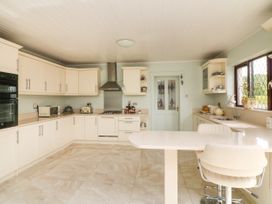 Maura's Home - County Wexford - 1076807 - thumbnail photo 7