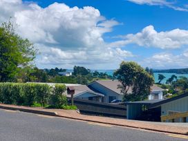 Jellicoe Views - Surfdale Holiday Home -  - 1076830 - thumbnail photo 19