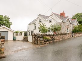3 bedroom Cottage for rent in Abergele