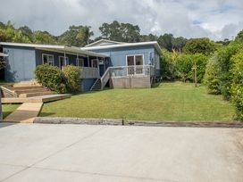 Nigel's Crib - Coopers Beach Holiday Home -  - 1077987 - thumbnail photo 2