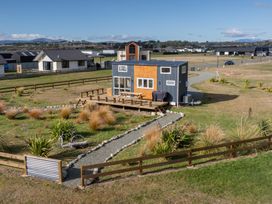 Tiny Piece of Paradise - Te Anau Tiny House -  - 1079033 - thumbnail photo 7