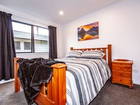 New Snowberry Chalet - Ohakune Holiday Home -  - 1079336 - thumbnail photo 16