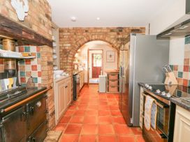 Coronation Cottage - Norfolk - 1079613 - thumbnail photo 11