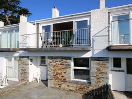 4 bedroom Cottage for rent in Rock