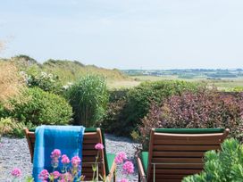 4 bedroom Cottage for rent in Polzeath