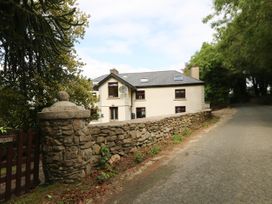 3 bedroom Cottage for rent in Aughrim