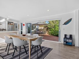 Pohutukawa Peace - Mangawhai Holiday Home -  - 1081569 - thumbnail photo 3