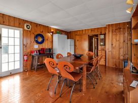 Matapouri Magic - Matapouri Holiday Home -  - 1082313 - thumbnail photo 14