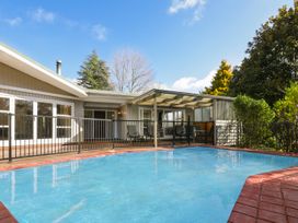 Moncur - Rotorua Holiday Home -  - 1082501 - thumbnail photo 1