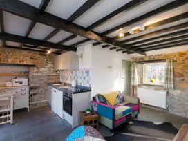 Buttercup Cottage - Cornwall - 1082542 - thumbnail photo 8