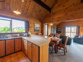The Chalet - Hanmer Springs Holiday Home -  - 1084984 - thumbnail photo 6