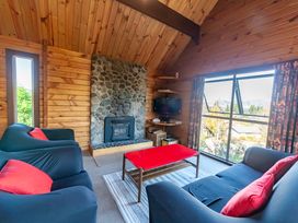 The Chalet - Hanmer Springs Holiday Home -  - 1084984 - thumbnail photo 2