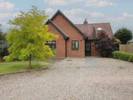 3 bedroom Cottage for rent in Leominster