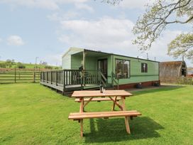 2 bedroom Cottage for rent in Brough