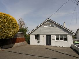 5 bedroom Cottage for rent in Abersoch