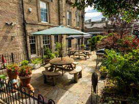 Apartment 1 - The Old Post Office - Peak District - 1087318 - thumbnail photo 2