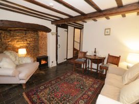 Stone's Throw Cottage - Cotswolds - 1087632 - thumbnail photo 2