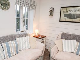 STAKS Cottage - North Yorkshire (incl. Whitby) - 1088582 - thumbnail photo 7