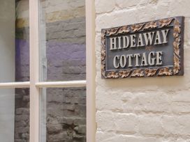 Hideaway Cottage - Shropshire - 1088730 - thumbnail photo 3