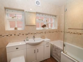 The Nook - North Yorkshire (incl. Whitby) - 1089125 - thumbnail photo 20