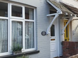 2 bedroom Cottage for rent in Lowestoft