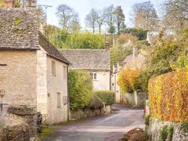 The Barn and Stables - Cotswolds - 1091144 - thumbnail photo 29