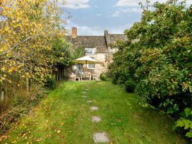 Holly Cottage - Cotswolds - 1091201 - thumbnail photo 28