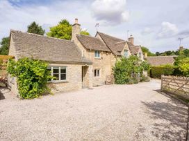 Willow Tree Cottage - Cotswolds - 1091275 - thumbnail photo 1