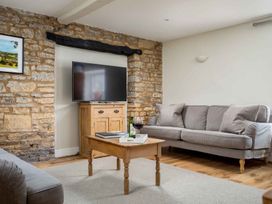 4 bedroom Cottage for rent in Burford