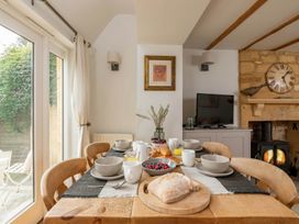 Meadow Brook Cottage - Cotswolds - 1091397 - thumbnail photo 6