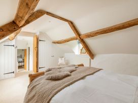 Meadow Brook Cottage - Cotswolds - 1091397 - thumbnail photo 20