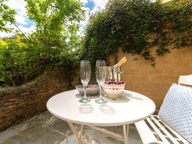 Meadow Brook Cottage - Cotswolds - 1091397 - thumbnail photo 27