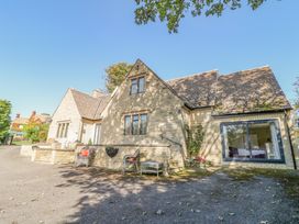 4 bedroom Cottage for rent in Stow on the Wold