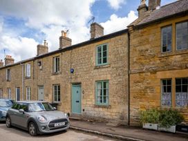 Red Fawn Cottage - Cotswolds - 1091434 - thumbnail photo 1