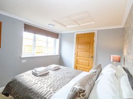 Birch Cottage - Norfolk - 1092403 - thumbnail photo 22