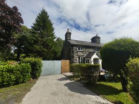 2 bedroom Cottage for rent in Bala