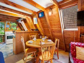 The Chill Out Chalet - Ohakune Holiday Home -  - 1092992 - thumbnail photo 4