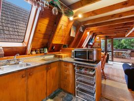The Chill Out Chalet - Ohakune Holiday Home -  - 1092992 - thumbnail photo 6