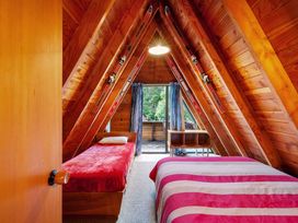 The Chill Out Chalet - Ohakune Holiday Home -  - 1092992 - thumbnail photo 10