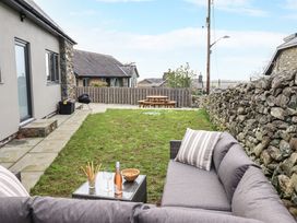 4 bedroom Cottage for rent in Barmouth