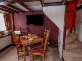 Cholmley Cottage - North Yorkshire (incl. Whitby) - 1093715 - thumbnail photo 9