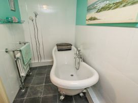 Cholmley Cottage - North Yorkshire (incl. Whitby) - 1093715 - thumbnail photo 13