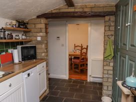 Cholmley Cottage - North Yorkshire (incl. Whitby) - 1093715 - thumbnail photo 8